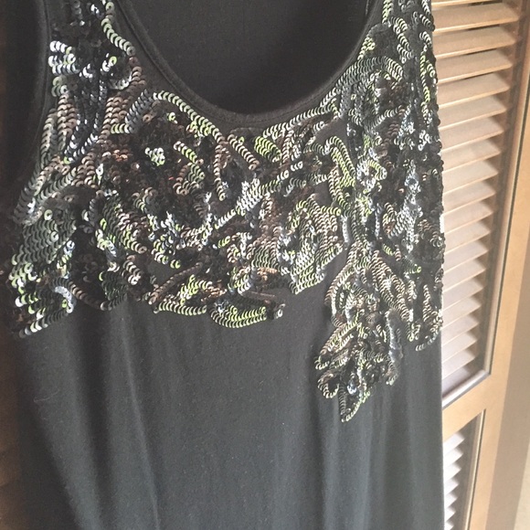 Sequined Tank - Picture 3 of 3