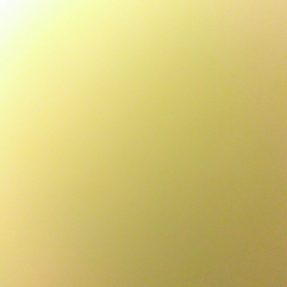 Meet your Posher, Lenorie