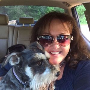 Meet your Posher, Dana