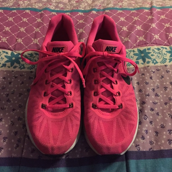 Slightly Used Nike Lunarglide 6