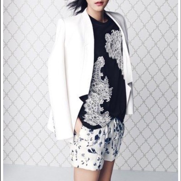 💋MAKE AN OFFER💋HAUTE HIPPIE tuxedo blazer white - Picture 2 of 4