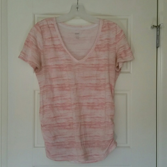 Pink maternity t-shirt