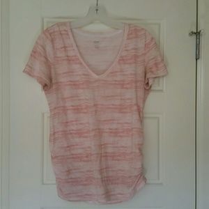 Pink maternity t-shirt