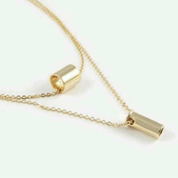 ⚡️SOLD OUT⚡️•Sullivan Stack Necklace• - Picture 2 of 5