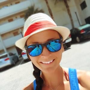 Meet your Posher, Jessica