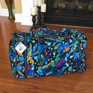 VERA BRADLEY Large Duffel NWT in Midnight Blues