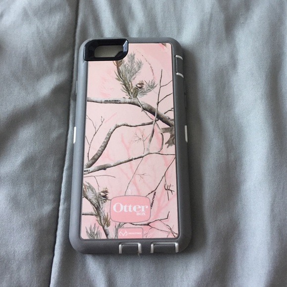 IPhone 6 OtterBox 💕 - Picture 1 of 2