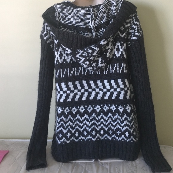 Grey and white wool Aztec cardigan - Picture 3 of 3