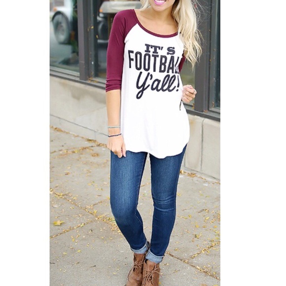 • Football Y'all Graphic Top • - Picture 3 of 4