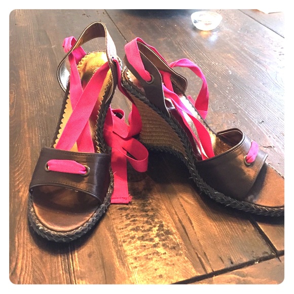 Tie-up Wedge Sandals