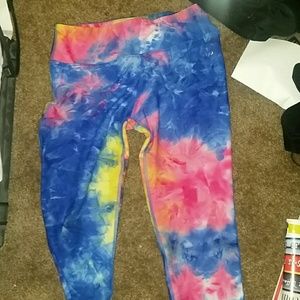 SOLD Tie dye yoga pants!