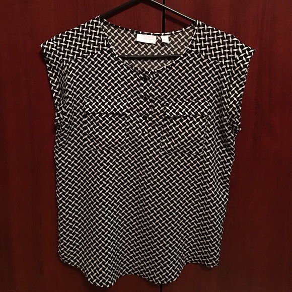New York & Company Tops - NY&Company black and white top