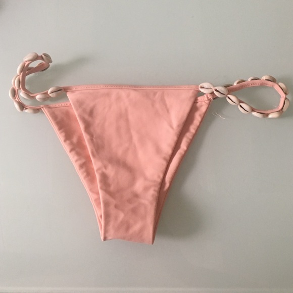 Kaohs swim shell bottom in peach