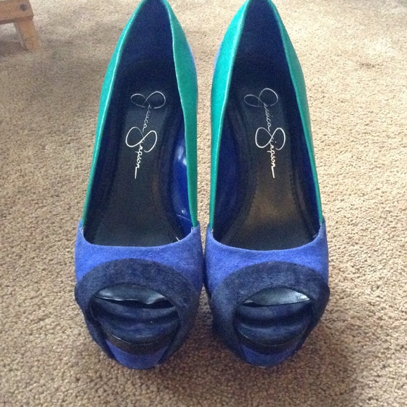 Jessica Simpson  heels