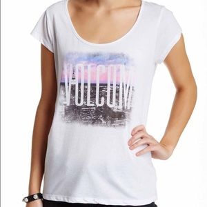 Volcom T shirt NWT