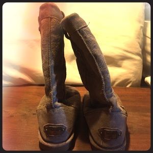 Women's Bearpaw boots