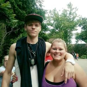 Meet your Posher, Brittany