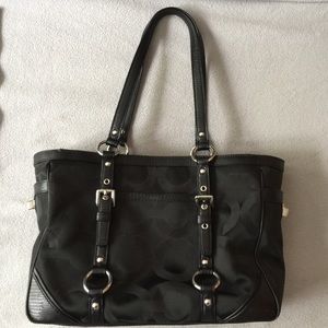 Coach 19404 OP Art Sateen Tote Shoulder Bag