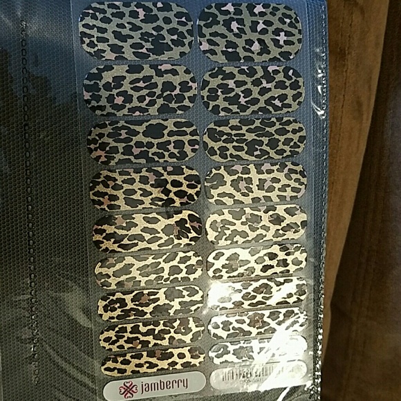 Jamberry Gold Leopard