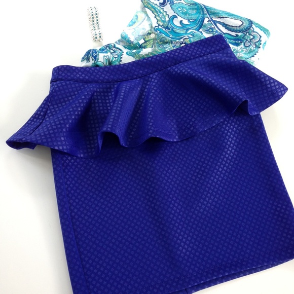 bebe Dresses & Skirts - ⏰FREE SHIP⏰ bebe Blue Skirt with Peplum