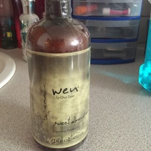 Wen Sweet Almond Mint cleansing conditioner