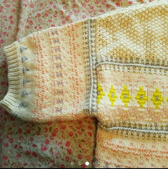 ~SOLD~ - Picture 3 of 4