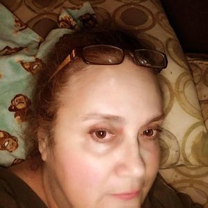 Meet your Posher, Deanna