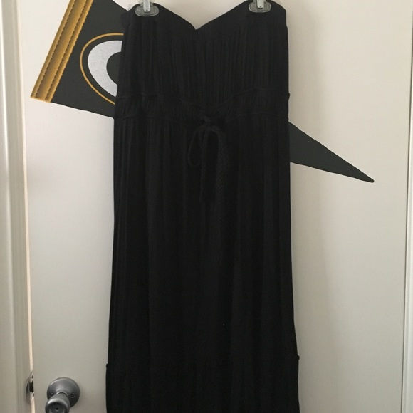Strapless dress
