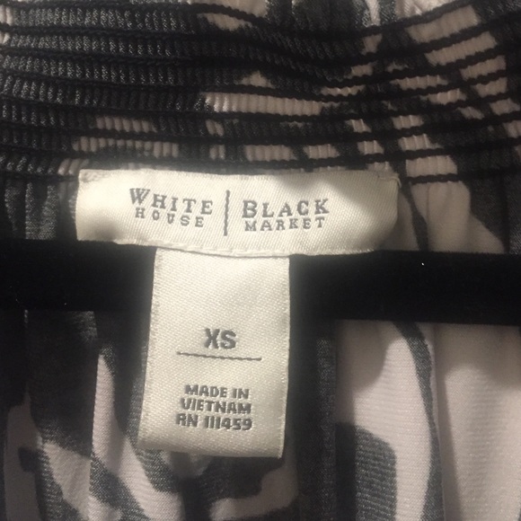 🎉🎁25%off 2+🎁🎉 WHBM Classic top - Picture 4 of 4