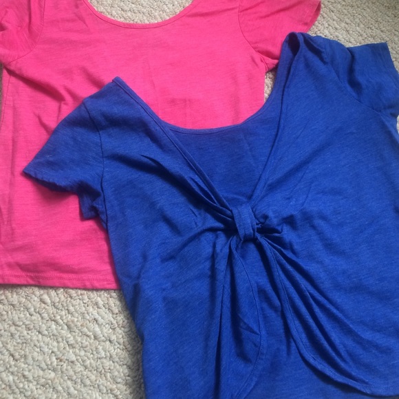TWO open back bow tied shirts - Picture 4 of 4