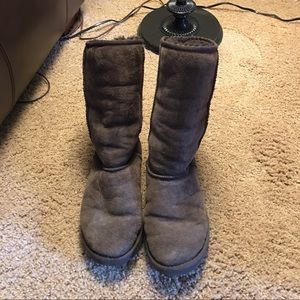 Brown uggboots