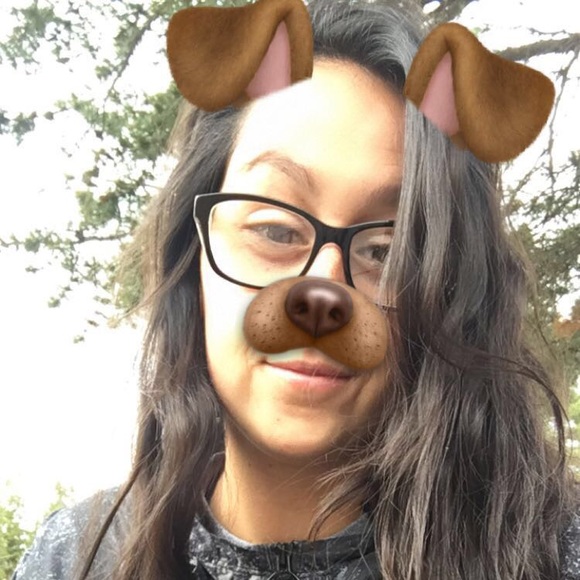 Meet your Posher, Rebeka