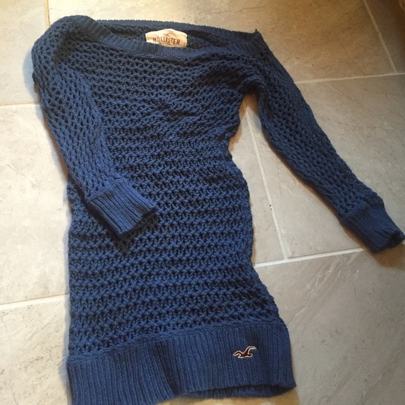 Hollister xs/s stretchy sweater