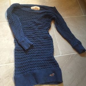 Hollister xs/s stretchy sweater