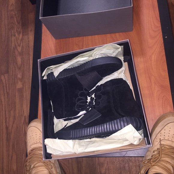 Yeezy Boost 750 \