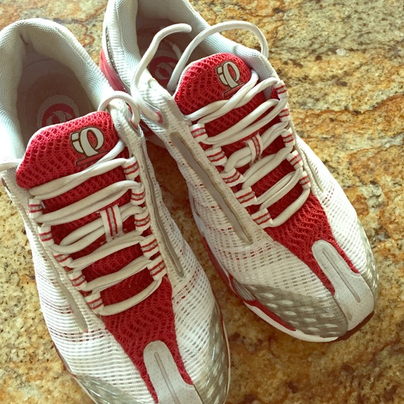 Pearl Izumi syncro frame running shoes