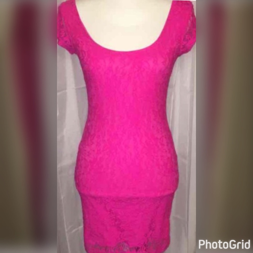 5 FOR $25 NEW!! CHARLOTTE RUSSE LACE DRESS SML - Picture 1 of 4