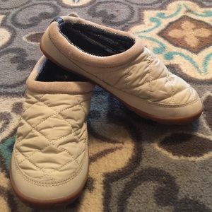 columbia omni heat slippers womens