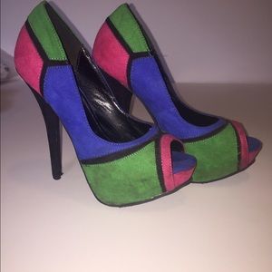 Heels. Size 6