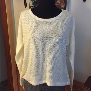 Textured hi-lo linen sweater 1
