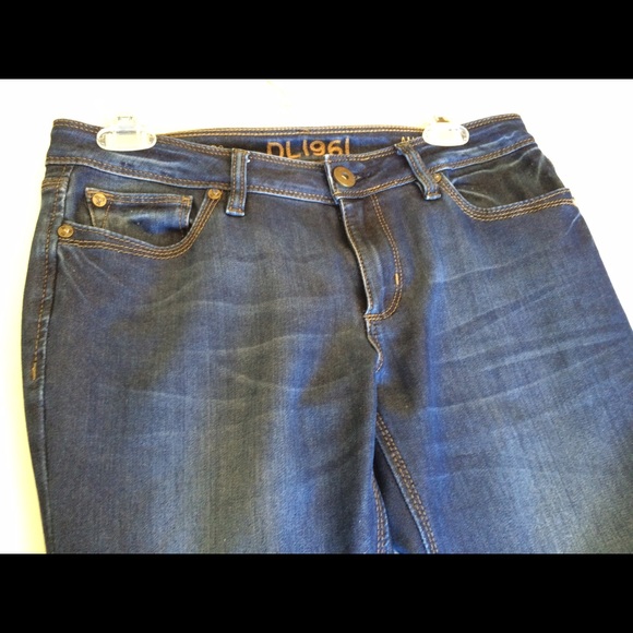 DL1961 Angel mid rise skinny ankle size 29