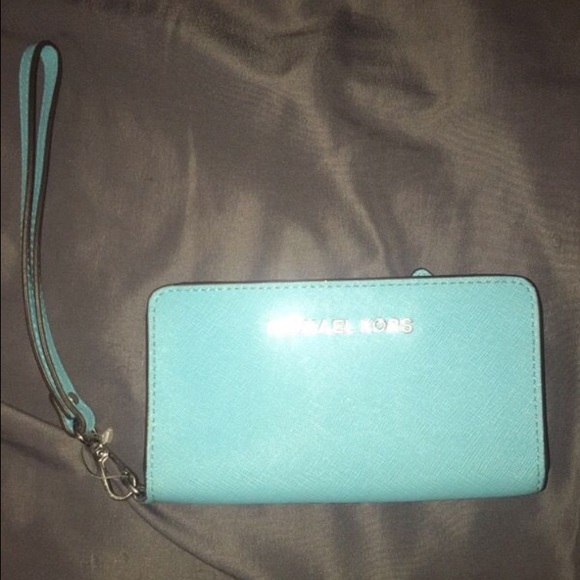 Turquoise Michael Kors wallet wristlet iPhone 6