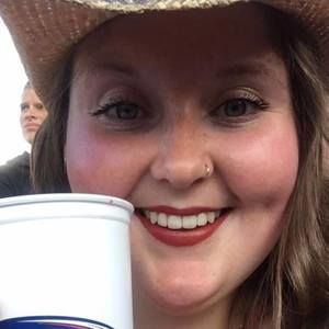 Meet your Posher, Abby