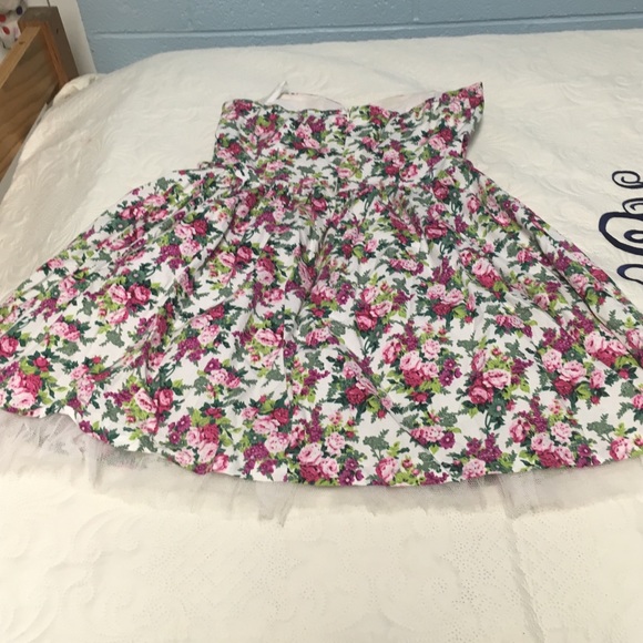 Beautiful strapless dress! - Picture 2 of 4