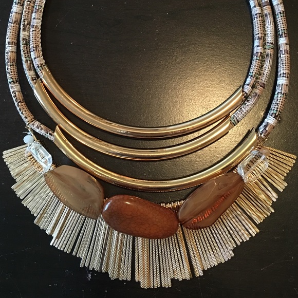 Statement Necklace Three Strands. Beige / Brown - image 2