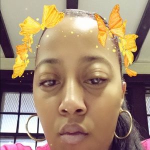 Meet your Posher, Annette