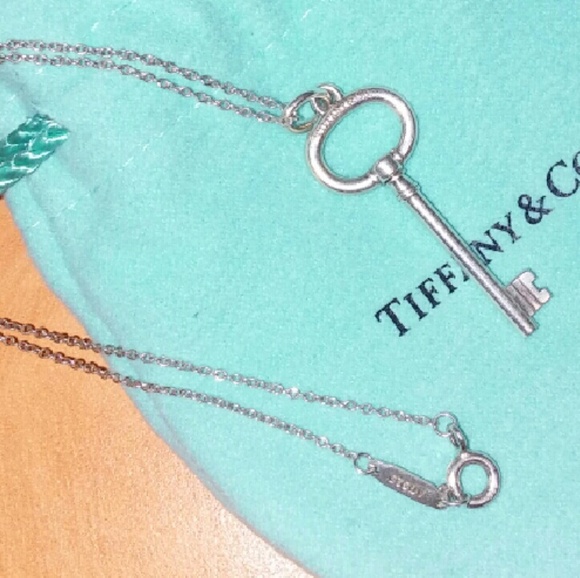 SOLD Tiffany&co