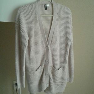 Divided H&M beige knit boyfriend cardigan