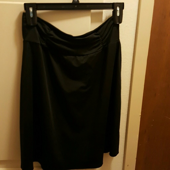 Slip on skirt