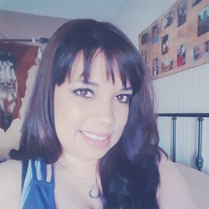 Meet your Posher, Michele